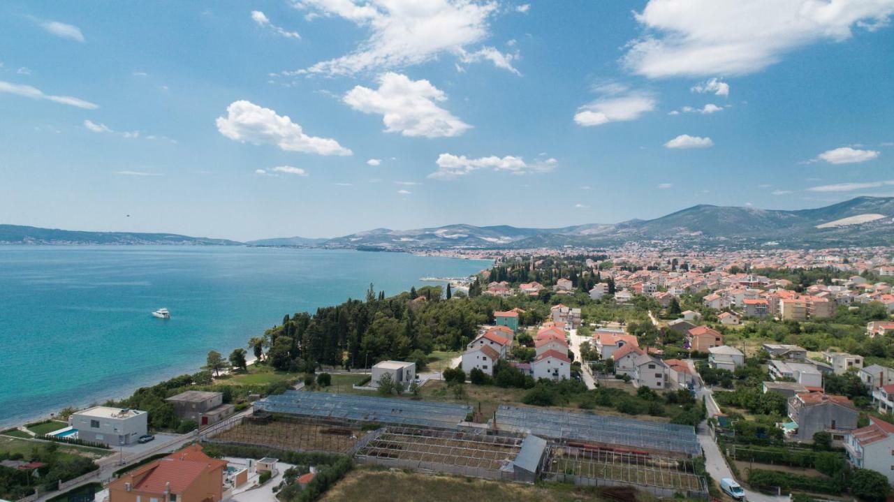 Navi Apartment Kastela Exterior photo