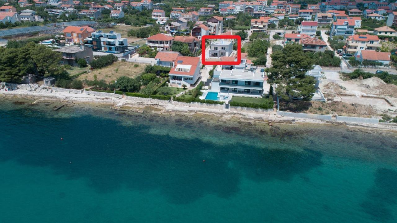 Navi Apartment Kastela Exterior photo