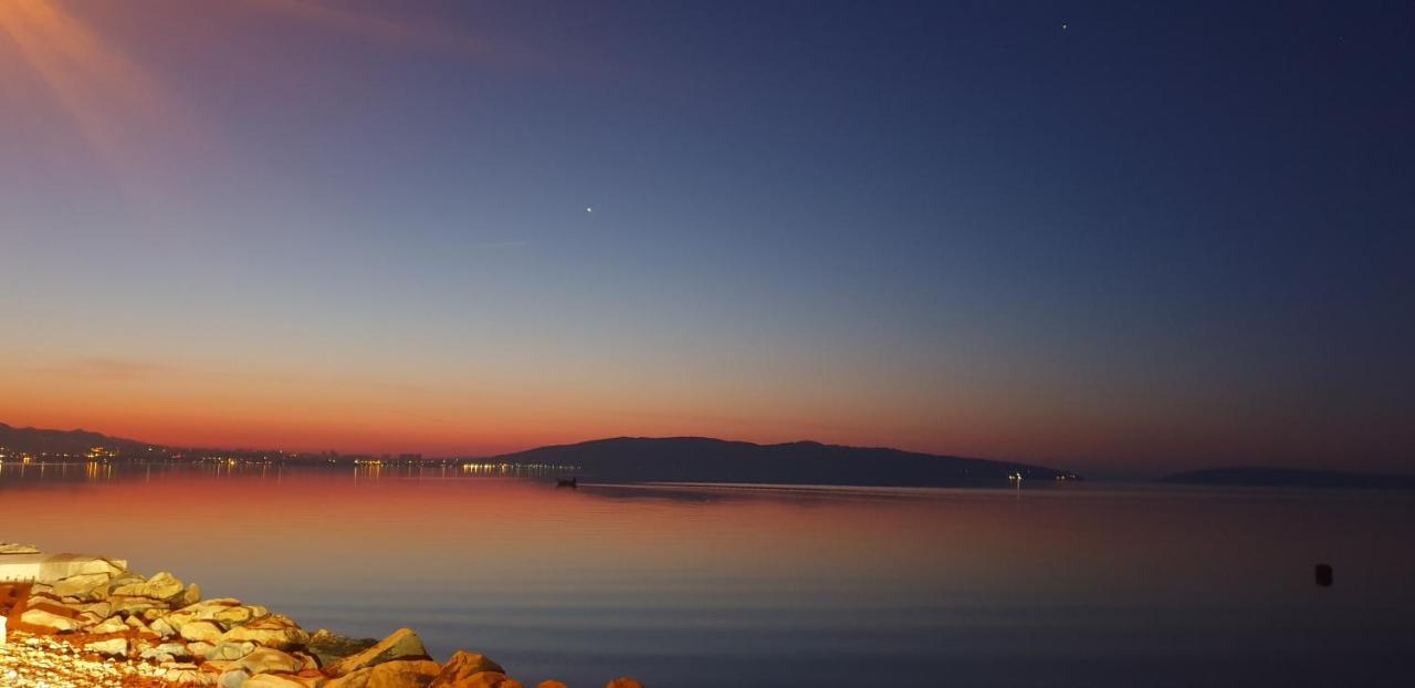Navi Apartment Kastela Exterior photo